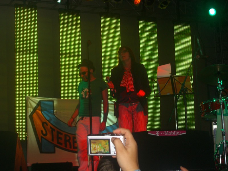Stereo Total